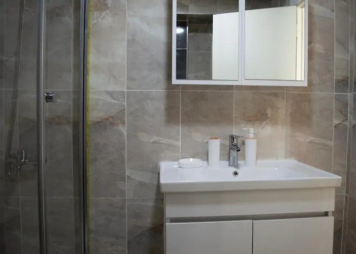 Luxe Ay37 아파트 Eskiomerler